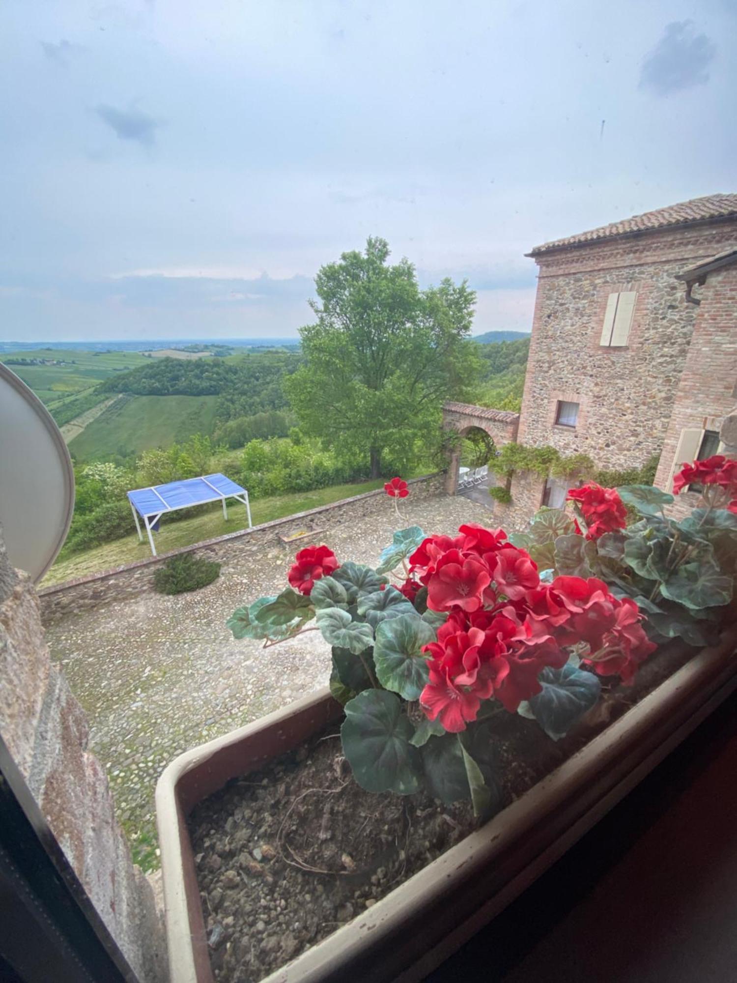 B&B Le Ginestre Sala Baganza Zewnętrze zdjęcie